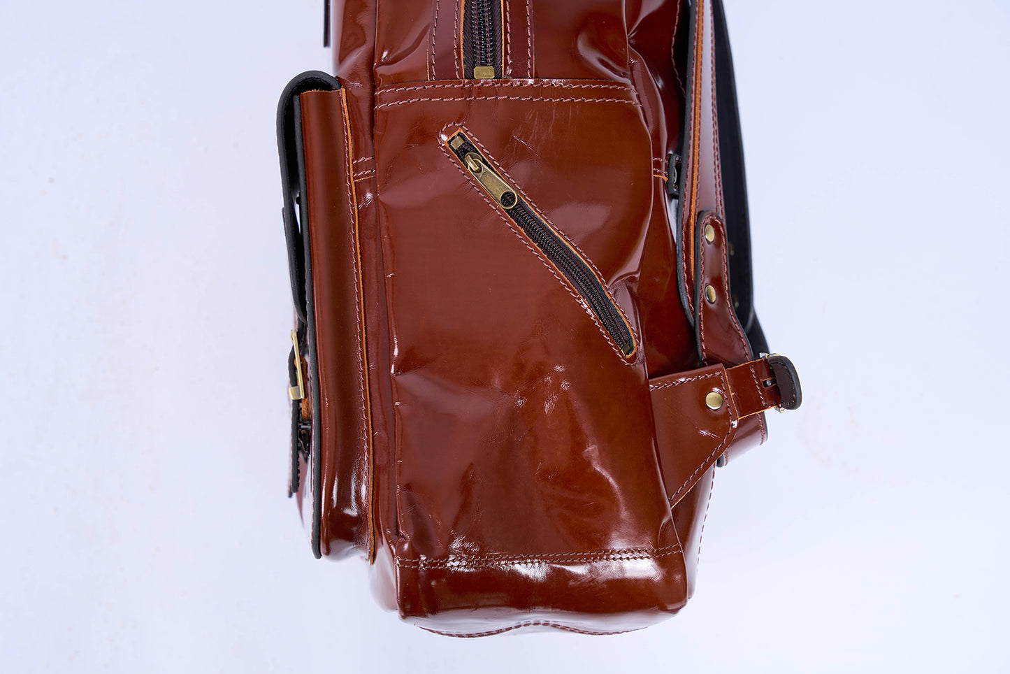 Men's Backpack (Shiny Brown)