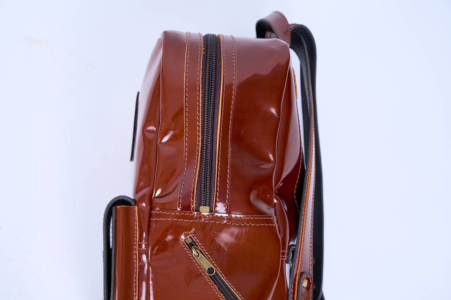 Men's Backpack (Shiny Brown)