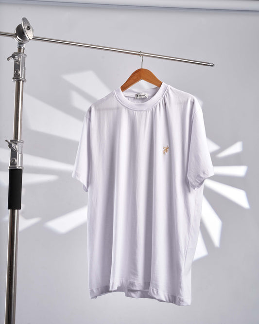 بيسيك رقبة دائرية مع لوجو داوسر