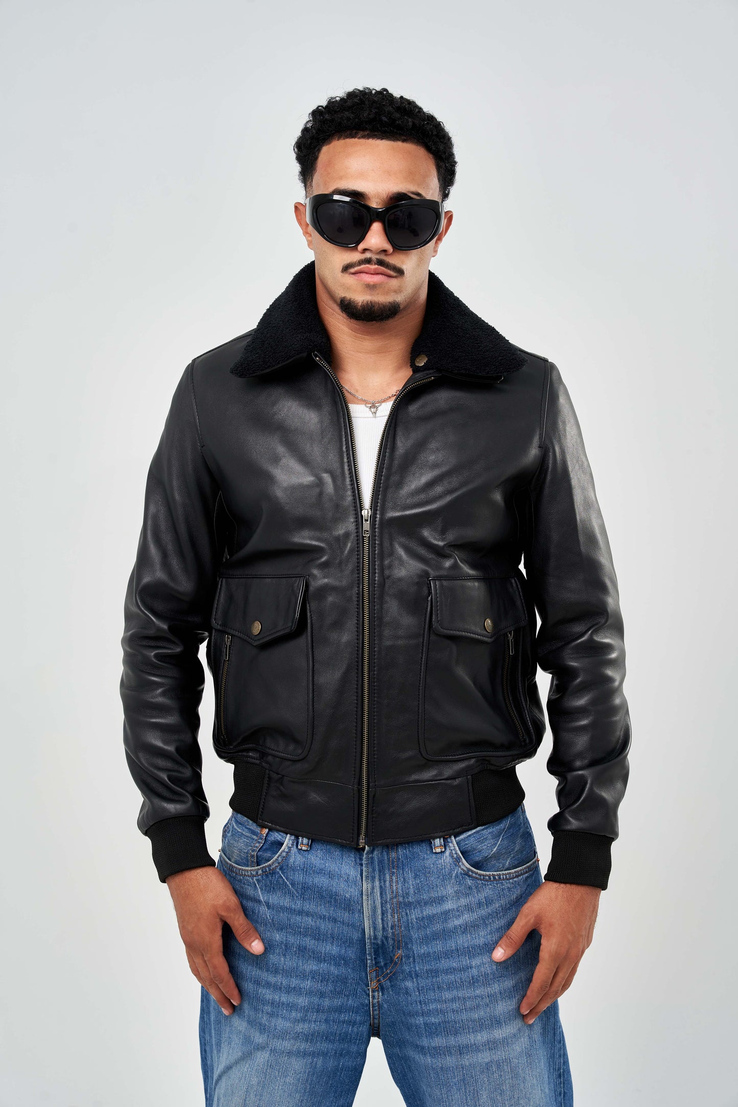 بومبر جلد طبيعي